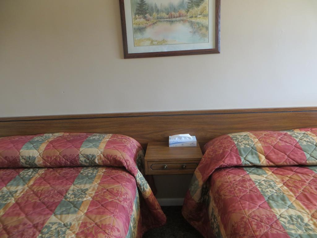 Capri Motel สก็อตส์บลัฟฟ์ ห้อง รูปภาพ
