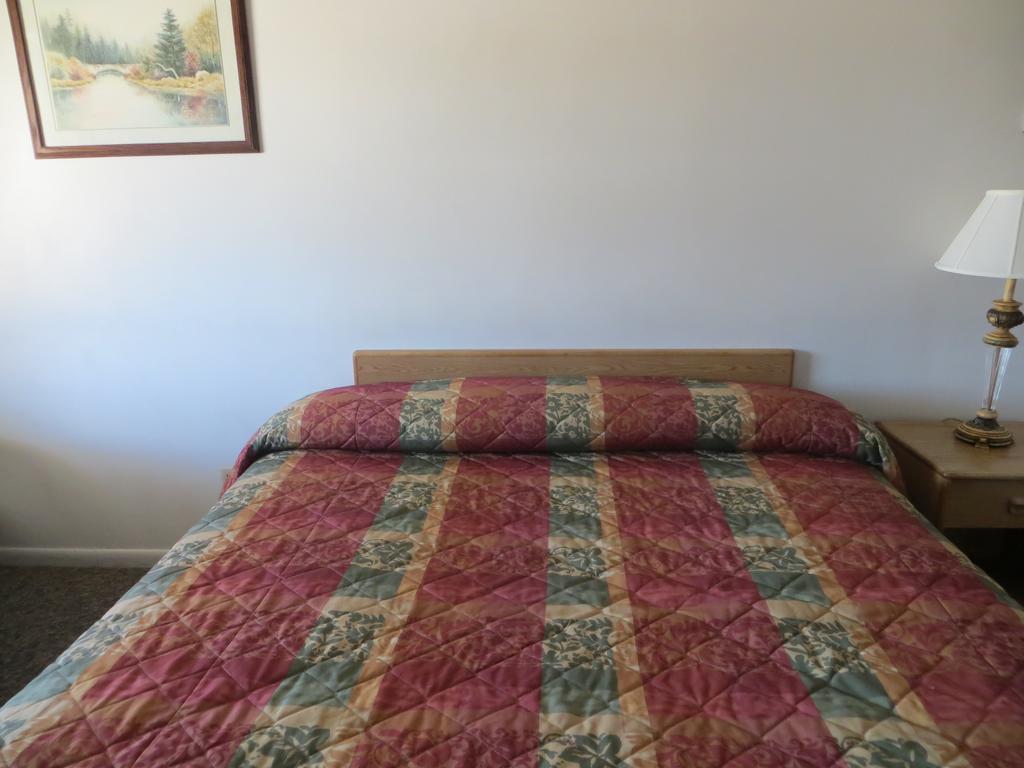 Capri Motel สก็อตส์บลัฟฟ์ ห้อง รูปภาพ