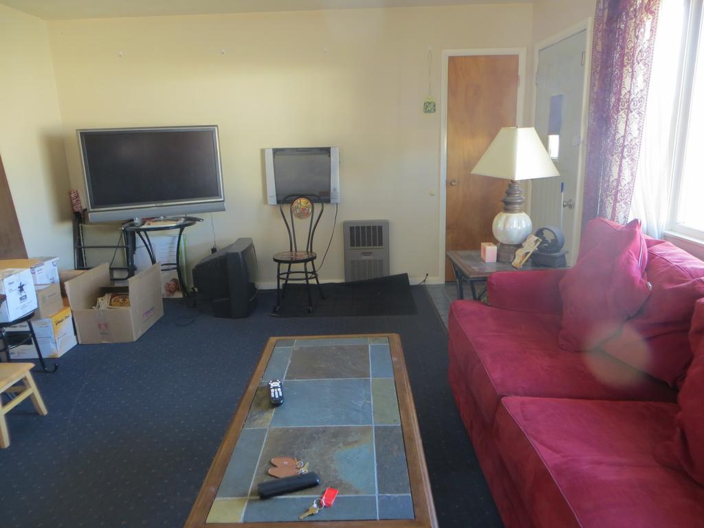 Capri Motel สก็อตส์บลัฟฟ์ ภายนอก รูปภาพ