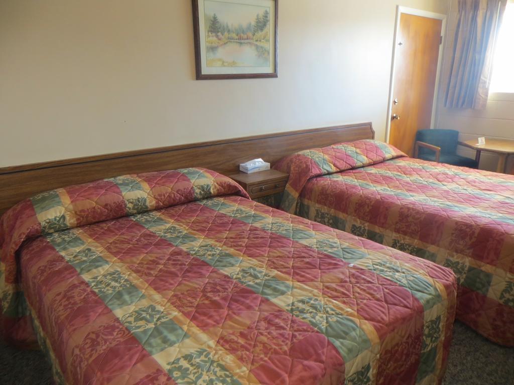 Capri Motel สก็อตส์บลัฟฟ์ ห้อง รูปภาพ