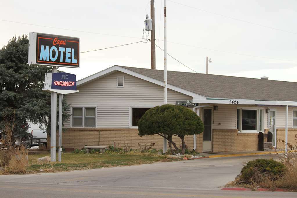 Capri Motel สก็อตส์บลัฟฟ์ ภายนอก รูปภาพ